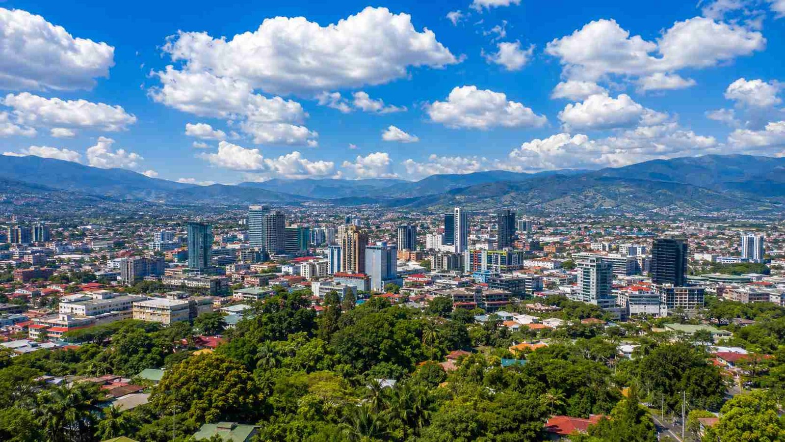 Cumbre de los millonarios conscientes San Jose – Costa Rica Cumbre de los millonarios conscientes San Jose - Costa Rica